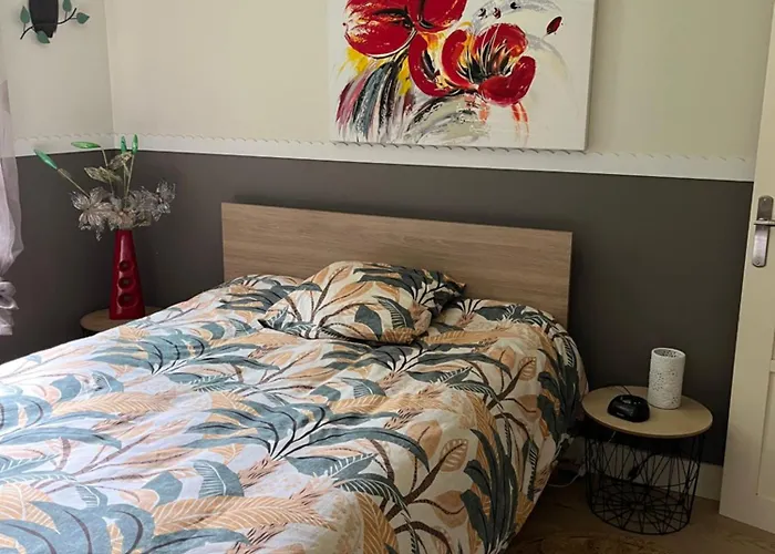 Agreables Au Calme فندق مبيت وإفطار